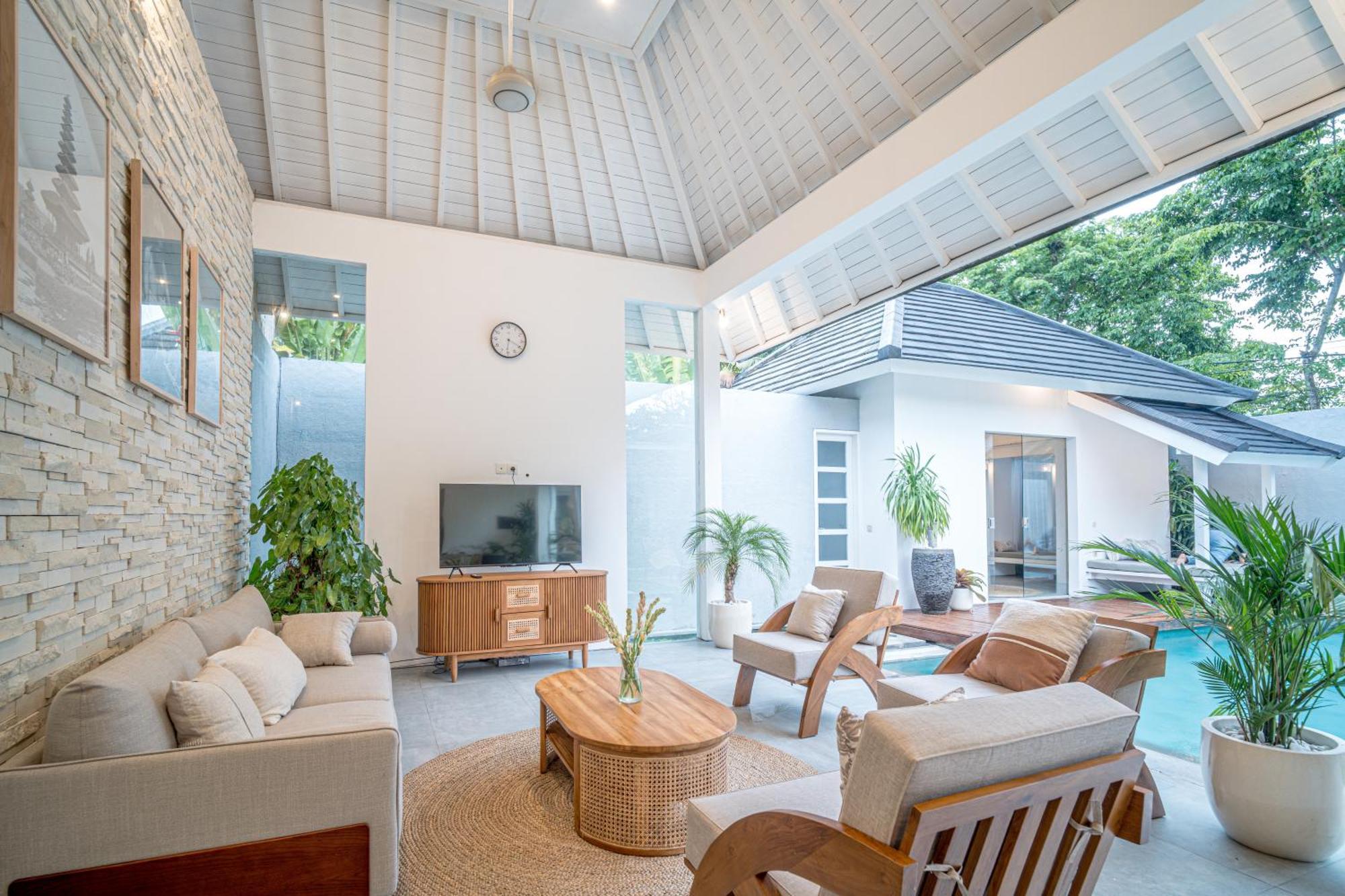 Villa Tropicasa 2 By Bali Solutions
